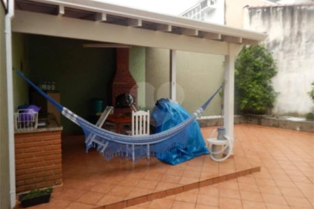Casa à venda com 3 quartos, sendo 1 suíte,  em Vila Suissa, Mogi das Cruzes, SP