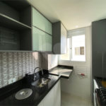 Apartamento à venda com 2 quartos em Glória, Várzea Grande, MT