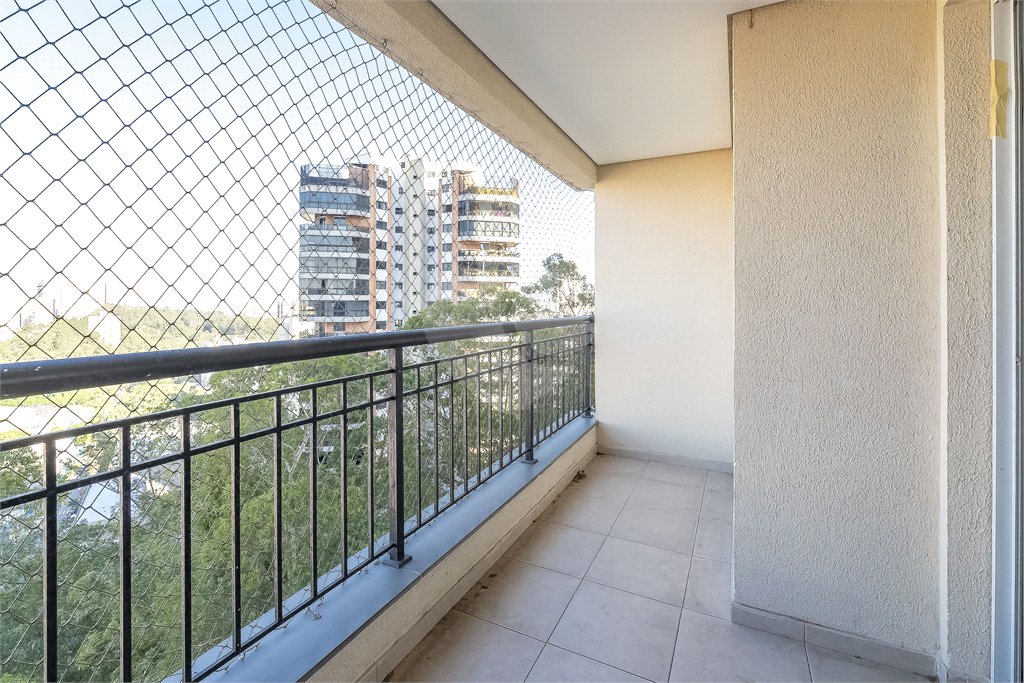 Apartamento à venda com 3 quartos, sendo 1 suíte, em Jardim Parque Morumbi, São Paulo, SP