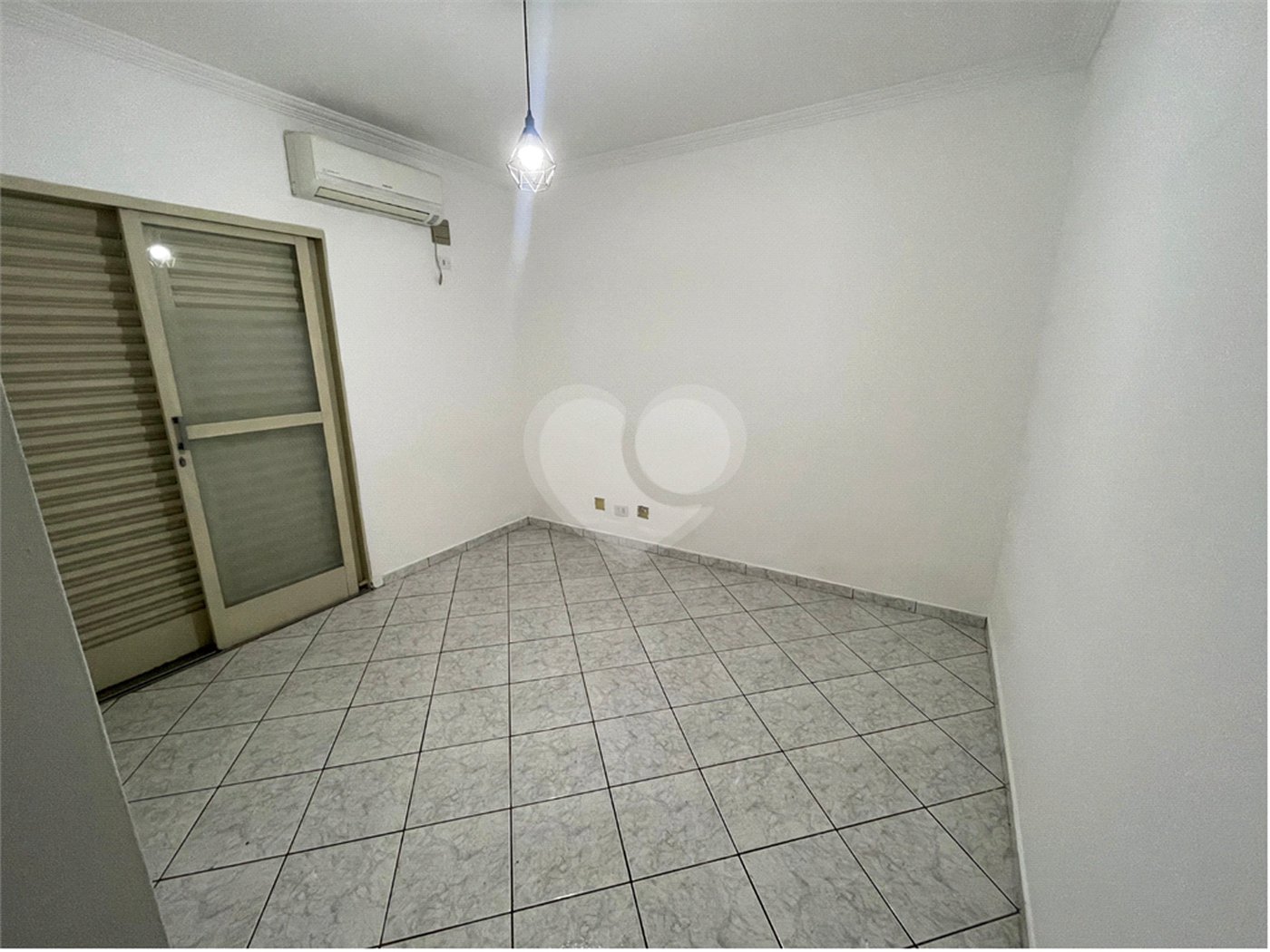 Casa à venda com 3 quartos no condomínio Residencial Dona Lilla, Itu - SP
