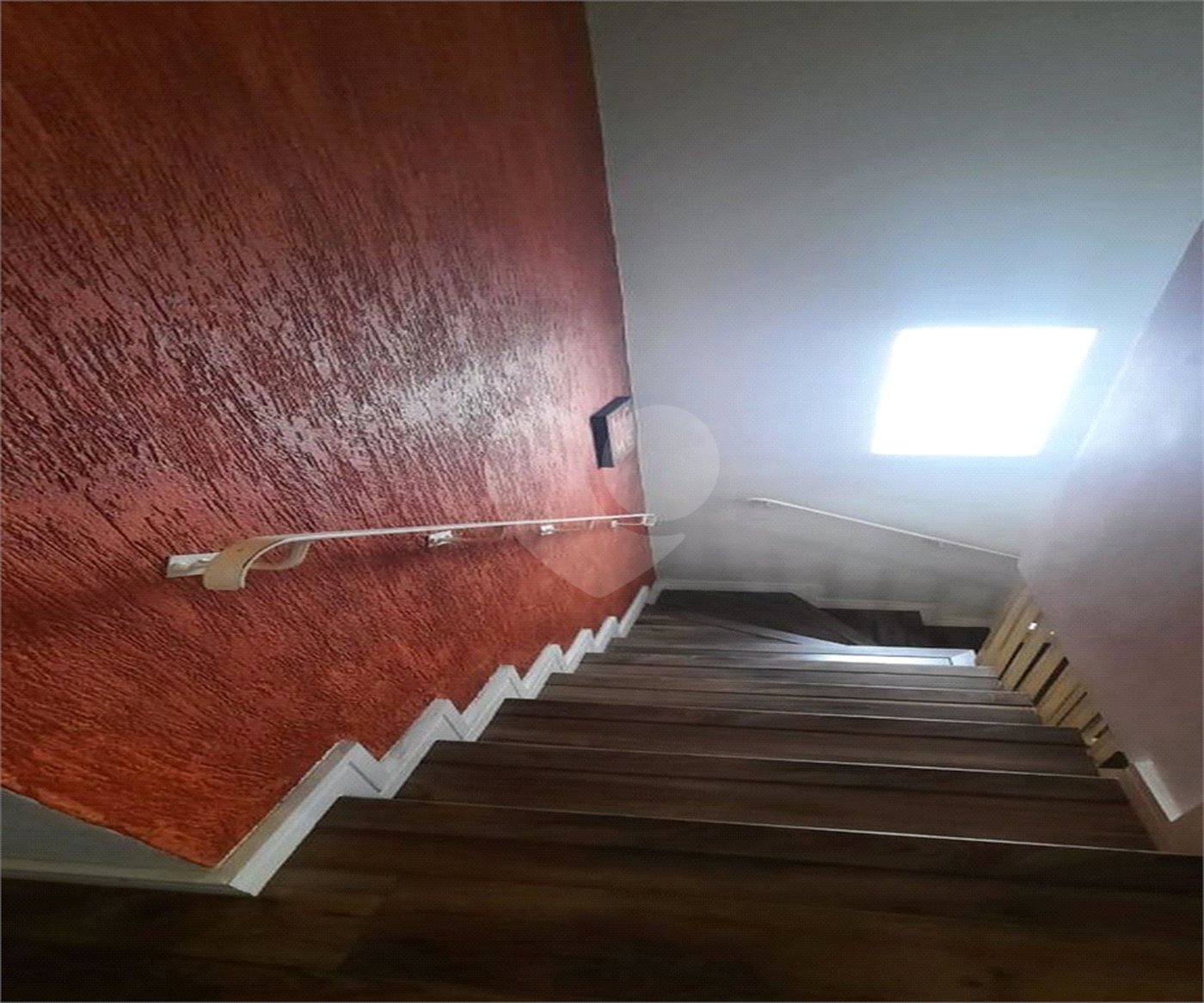 Sobrado à venda com 4 quartos, sendo 1 suíte, em Vila Marari, São Paulo, SP