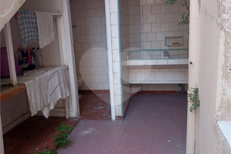 Sobrado à venda com 3 quartos em Vila Romana, São Paulo, SP
