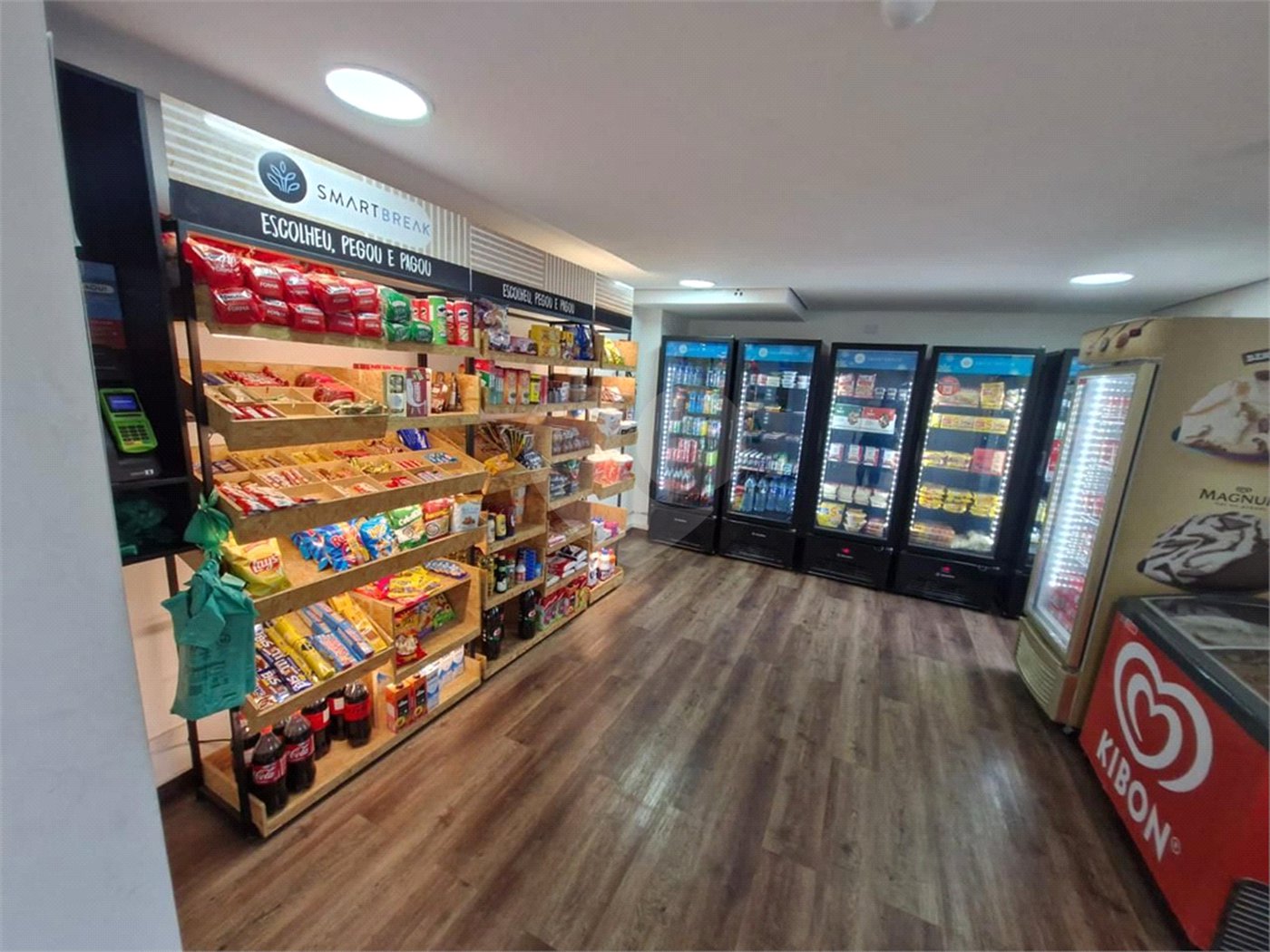 Apartamento à venda com 2 quartos, sendo 1 suíte, em Parque Maria Domitila, São Paulo, SP