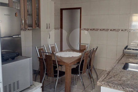 Casa Térrea à venda com 5 quartos no Centro, Atibaia, SP