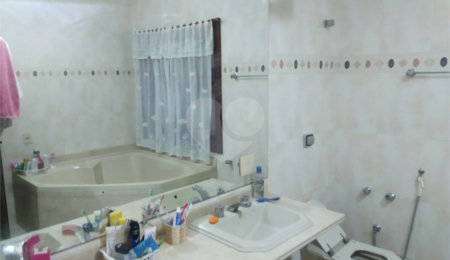 Casa à venda com 4 quartos, sendo 2 suítes,  no condomínio Acmti - Colinas do Mosteiro, Terras de Itaici e Recanto dos Pássaros, Indaiatuba - SP