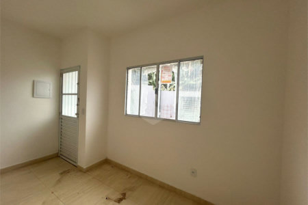 Casa à venda com 2 quartos em Jardim São José, Poá, SP