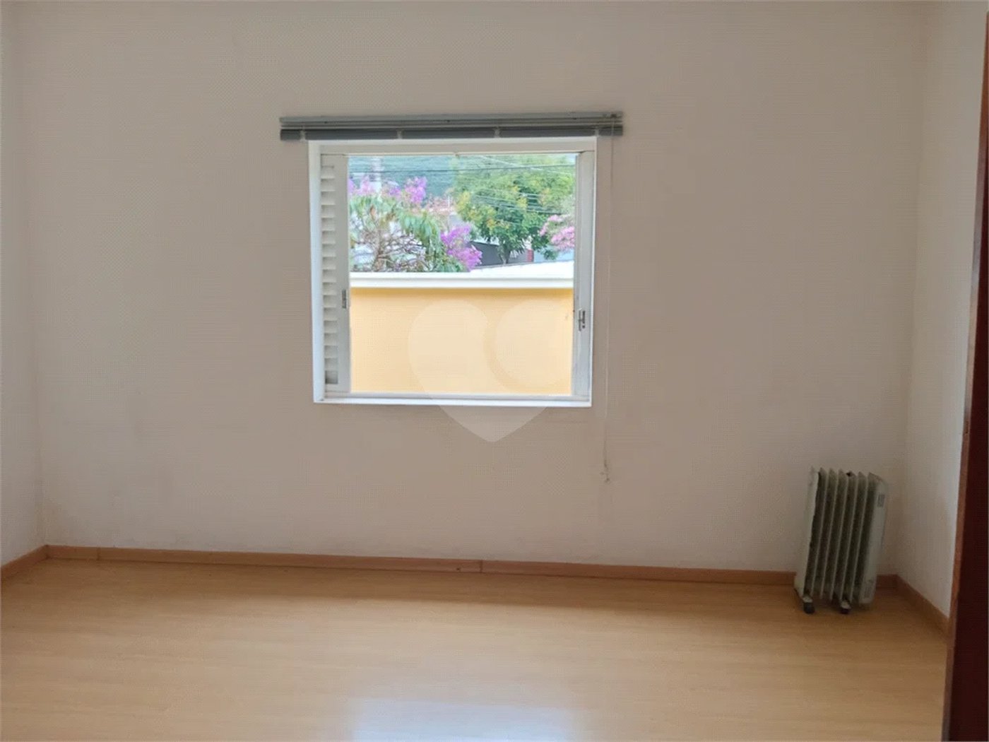 Casa para alugar com 3 quartos, sendo 1 suíte, em Jardim Dos Estados, Poços de Caldas - MG