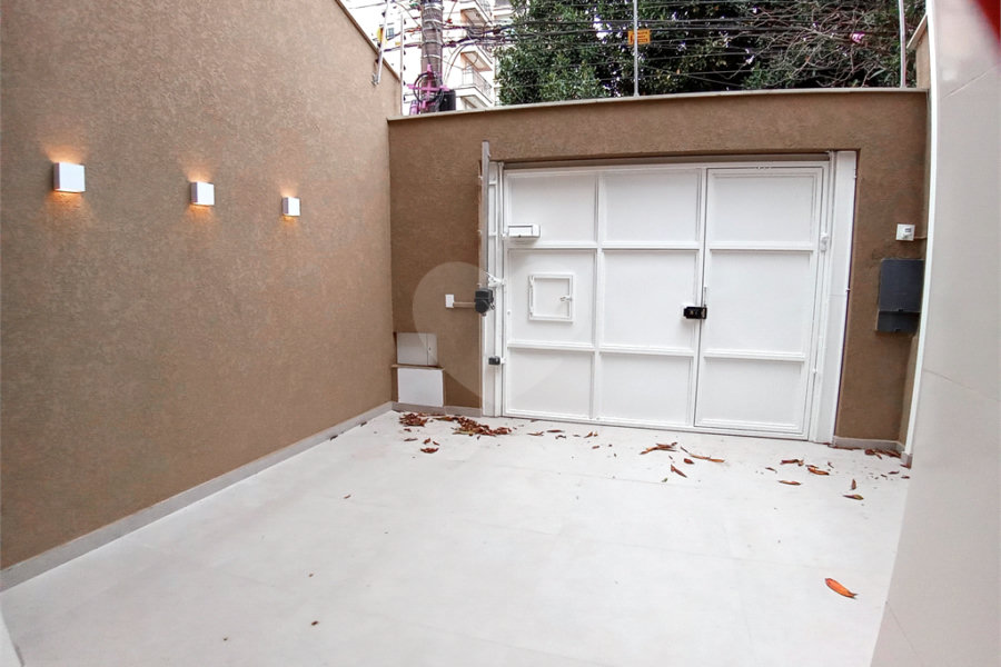 Sobrado à venda com 3 quartos, sendo 2 suítes, em Santana, São Paulo, SP