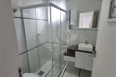 Belíssima Residência de 267 m² com Lazer Privativo no Condomínio Terras do Oriente – Valinhos