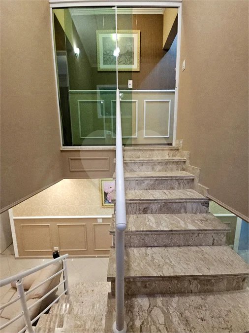 LINDA CASA PARA LOCAÇÃO COM 5 DORMITÓRIOS E PISCINA - Fernando Nobre – Cotia/SP