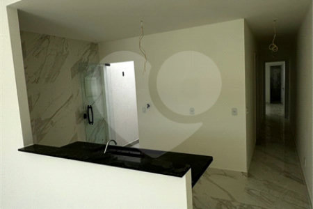 Casa à venda com 2 quartos, sendo 1 suíte, no condomínio Parque Guará, Rio de Janeiro - RJ