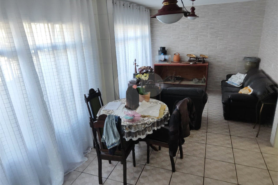 Sobrado à venda com 3 quartos, sendo 1 suíte,  em Parque Naçoes Unidas, São Paulo, SP