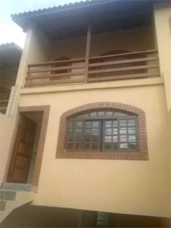 Sobrado à venda com 3 quartos, sendo 1 suíte,  em Jardim Monte Kemel, São Paulo, SP