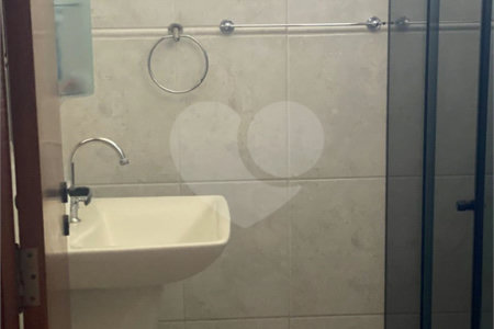 Casa Térrea à venda com 3 quartos, sendo 1 suíte, em Jardim Maria Luiza, Araraquara, SP