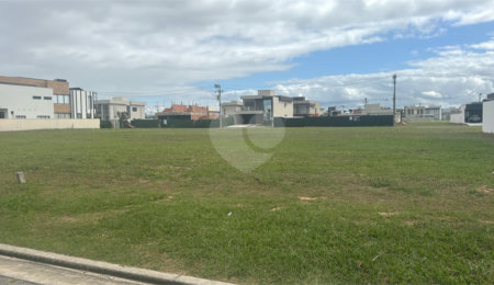Terreno à venda em Ogiva, Cabo Frio, RJ
