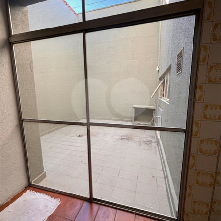 Sobrado à venda com 4 quartos no Centro, Salto, SP