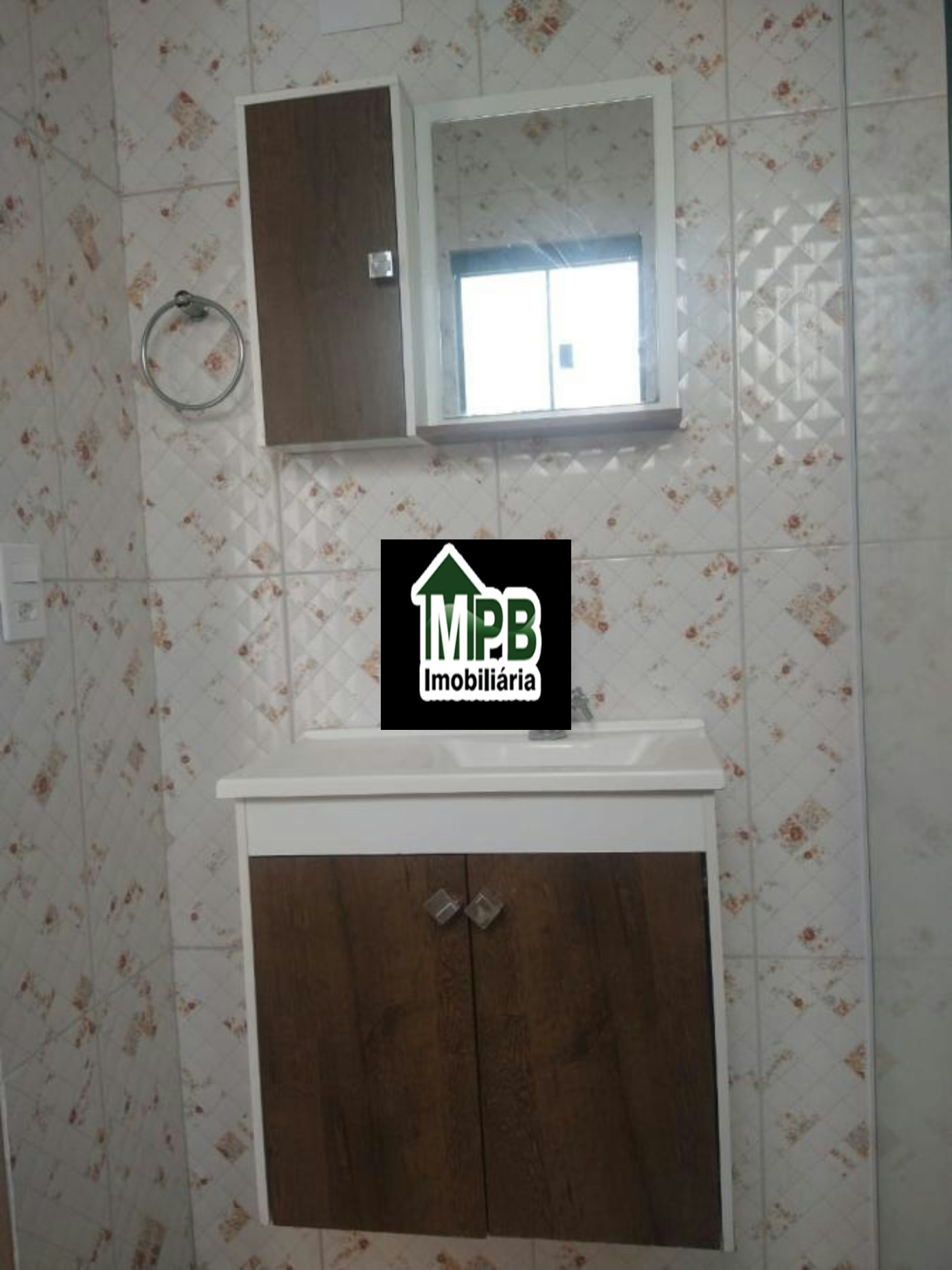 Sobrado à venda com 4 quartos, sendo 1 suíte, em Jardim Alpes de Sorocaba, Sorocaba, SP