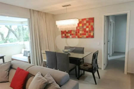 Apartamento à venda com 3 quartos, sendo 1 suíte, em Vila Gomes, São Paulo, SP