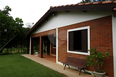 Chácara à venda com 3 quartos, sendo 1 suíte, em Morada do Sol, Sarapuí, SP