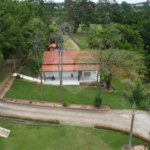 Casa à venda com 8 quartos, sendo 4 suítes, no condomínio Santa Filomena, Salto - SP