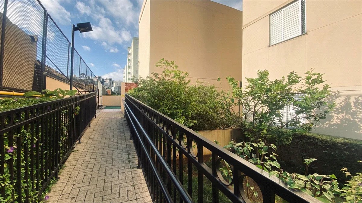 Apartamento à venda com 2 quartos em Rio Pequeno, São Paulo, SP