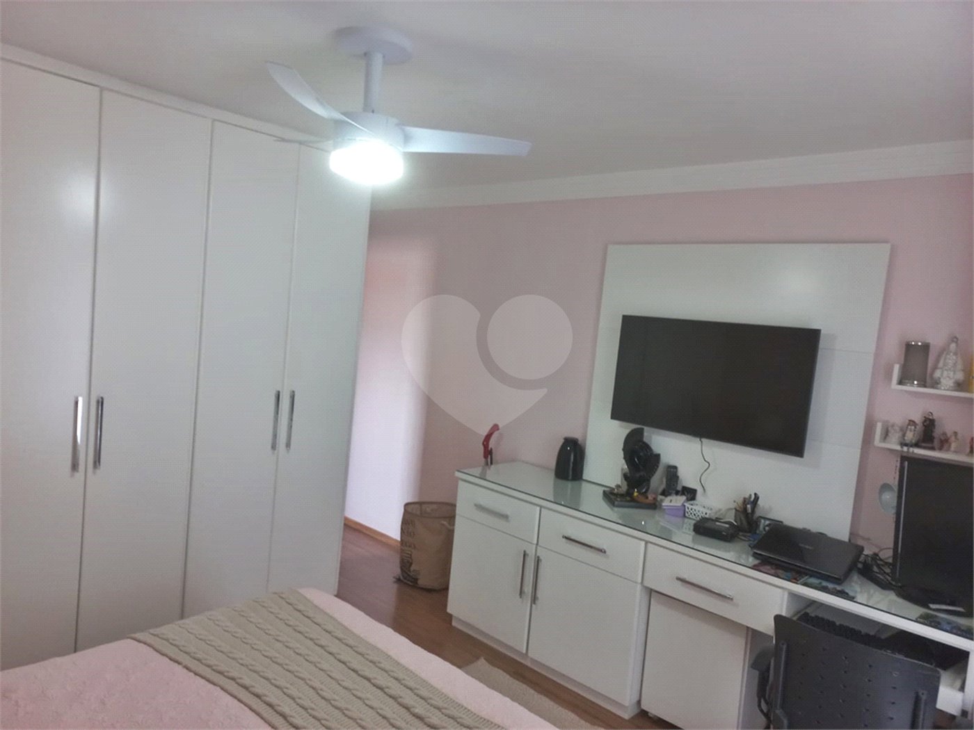 Sobrado à venda com 3 suítes em Vila Mazzei, São Paulo, SP