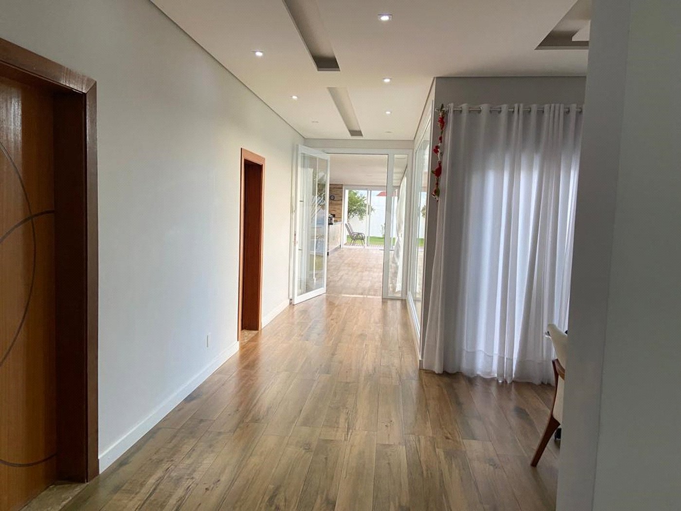 Casa à venda com 5 suítes no condomínio Residencial Fazenda Alta Vista, Salto de Pirapora - SP