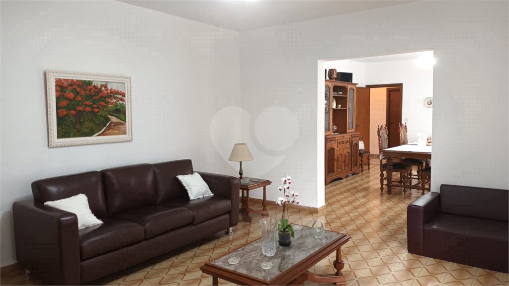 Casa à venda com 3 quartos, sendo 1 suíte, em Planalto Paulista, São Paulo, SP