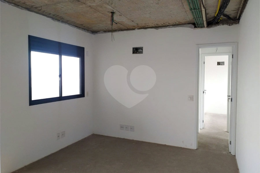 Apartamento à venda com 4 quartos, sendo 3 suítes, em Santana, São Paulo, SP