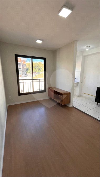 Apartamento à venda com 2 quartos em Lageado, Cotia, SP