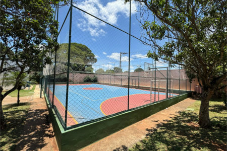 Casa à venda ou para alugar com 2 suítes no condomínio Villa do Bosque, Sorocaba - SP