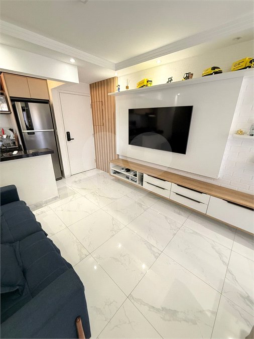 Apartamento à venda com 2 quartos em Vila Galvão, Guarulhos, SP