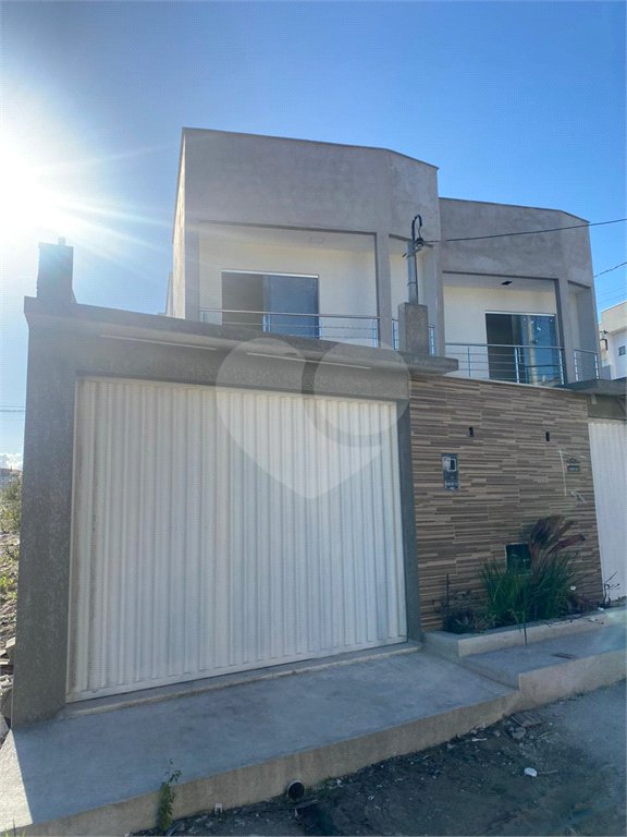 Casa à venda com 3 quartos, sendo 2 suítes, em Taperapuan, Porto Seguro, BA