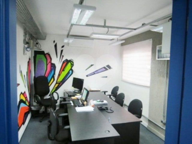 Sobrado à venda com 3 quartos em Brooklin Paulista, São Paulo, SP