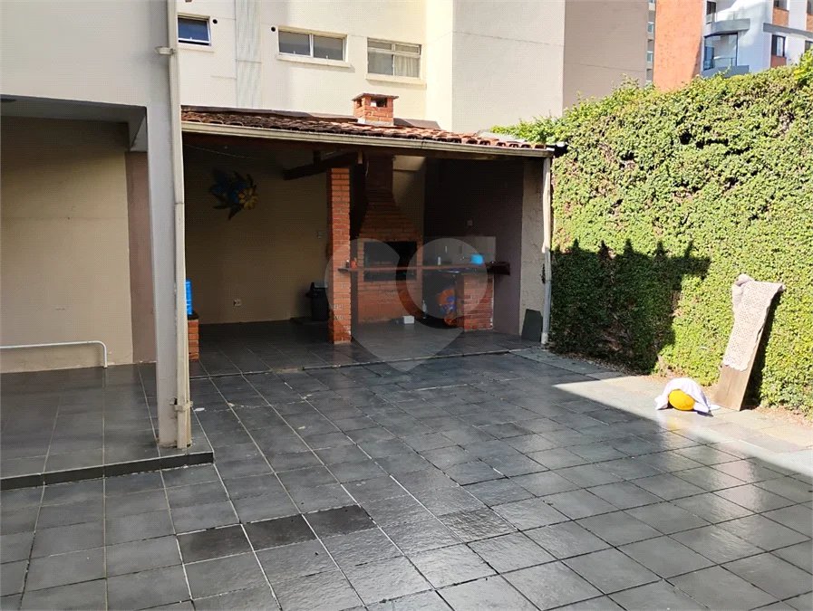 Vende-se ou Aluga-se Casa com 400 m2 na Vila Mascote