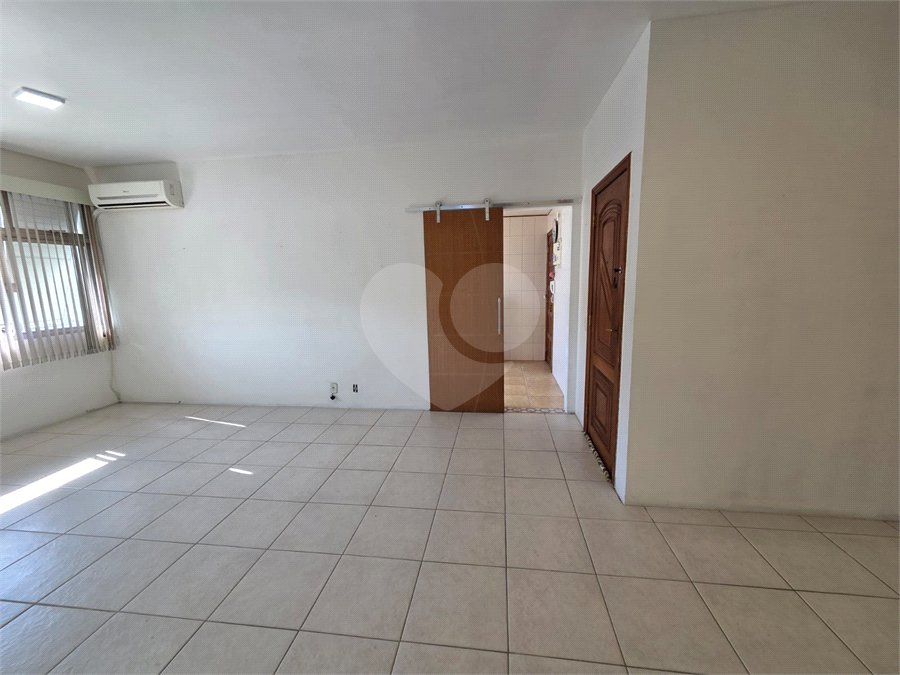 Apartamento à venda com 3 quartos, sendo 1 suíte, em Tijuca, Rio de Janeiro, RJ