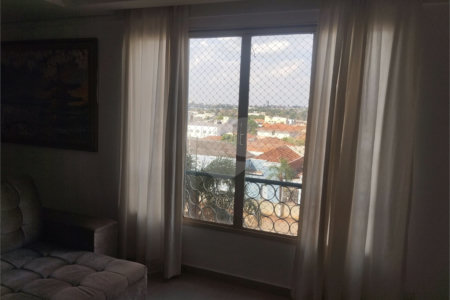 Apartamento à venda com 3 quartos, sendo 1 suíte, no Centro, Araraquara, SP