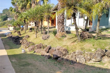 Casa à venda com 3 quartos, sendo 1 suíte, no condomínio Conjunto Vila- Loteamento Vitória Régia, Atibaia - SP