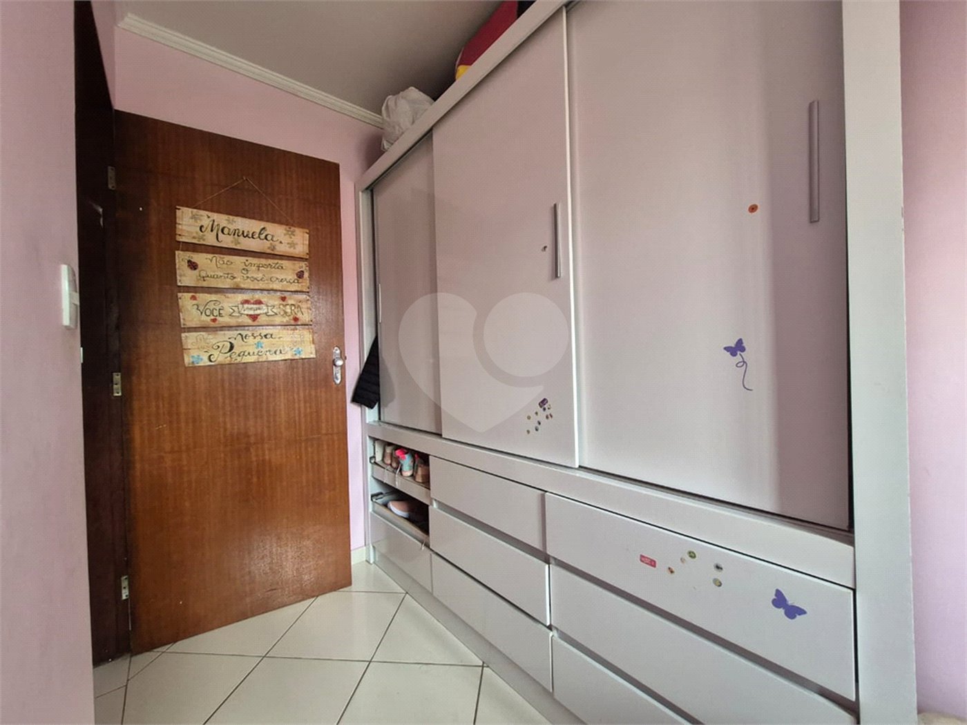 Casa à venda com 4 quartos, sendo 1 suíte, no condomínio Residencial Alto da Lapa II, São Paulo - SP