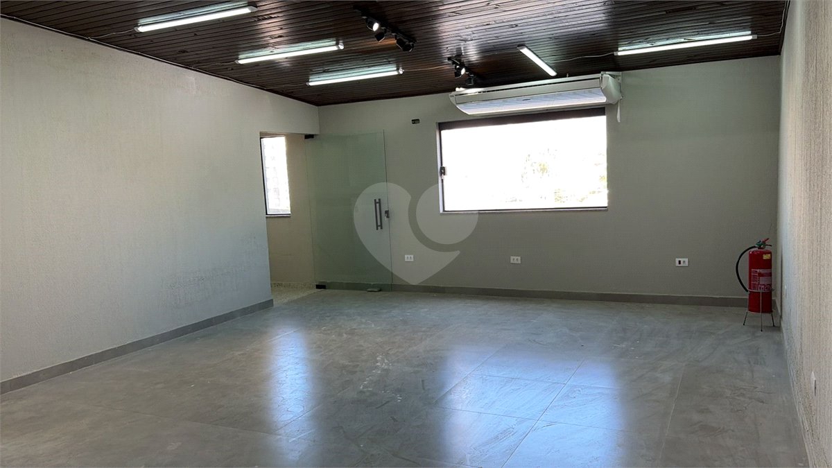 Prédio para alugar em Campestre, Santo André, SP