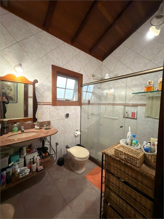 Casa à venda com 3 suítes em Portinho, Cabo Frio, RJ