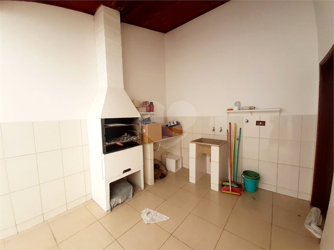 Casa à venda com 3 quartos, sendo 1 suíte,  em Jardim Califórnia, Indaiatuba, SP