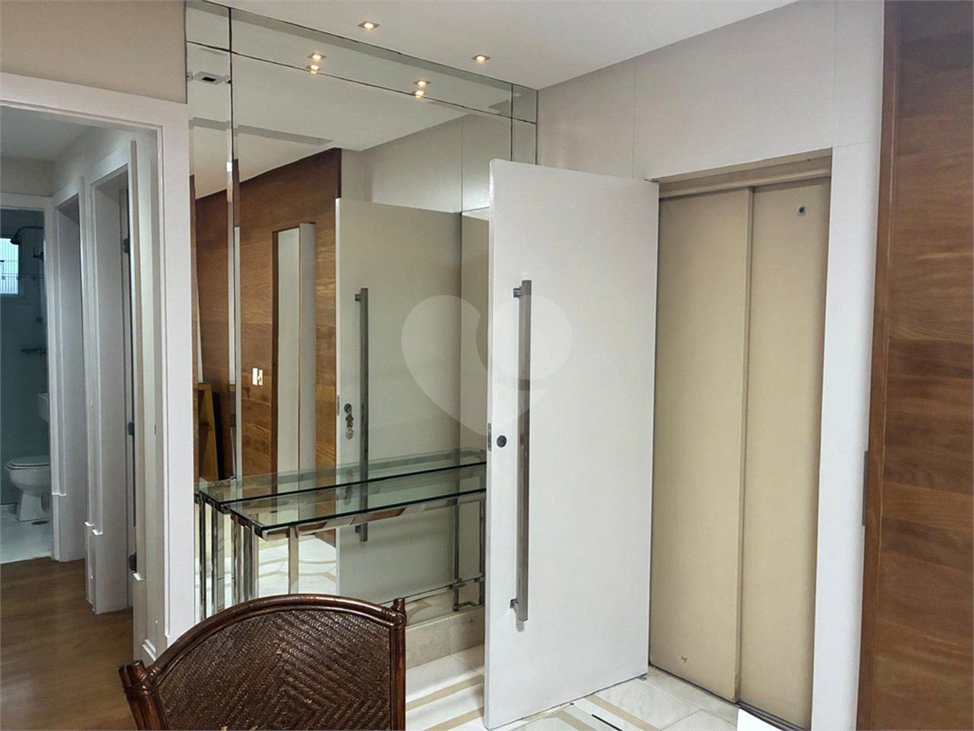 Apartamento à venda com 3 quartos, sendo 1 suíte, em Vila Guilherme, São Paulo, SP