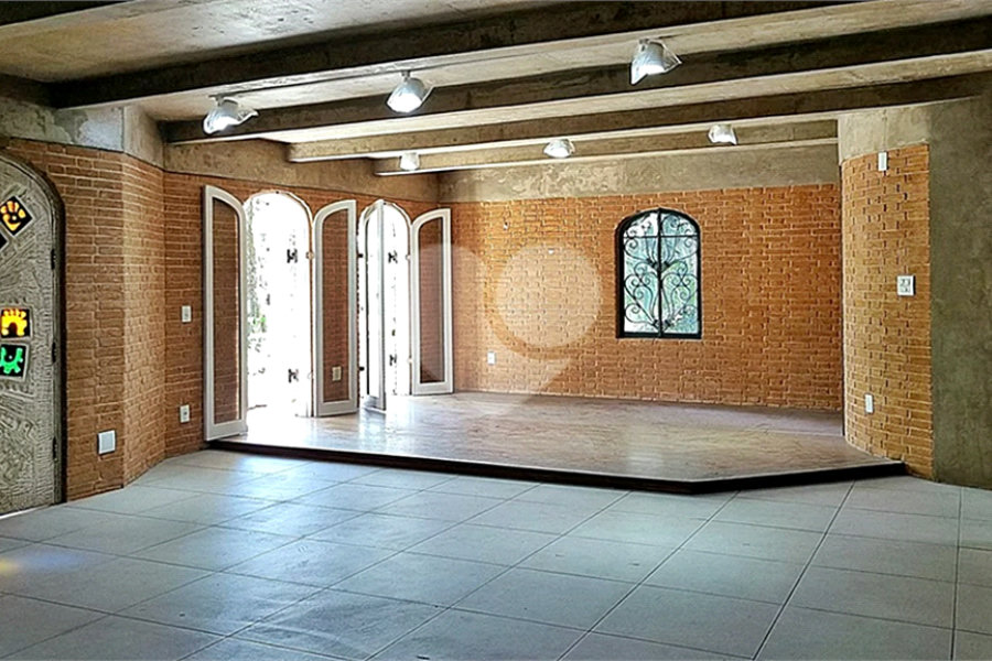 Casa à venda ou para alugar com 3 suítes em Tremembé, São Paulo, SP