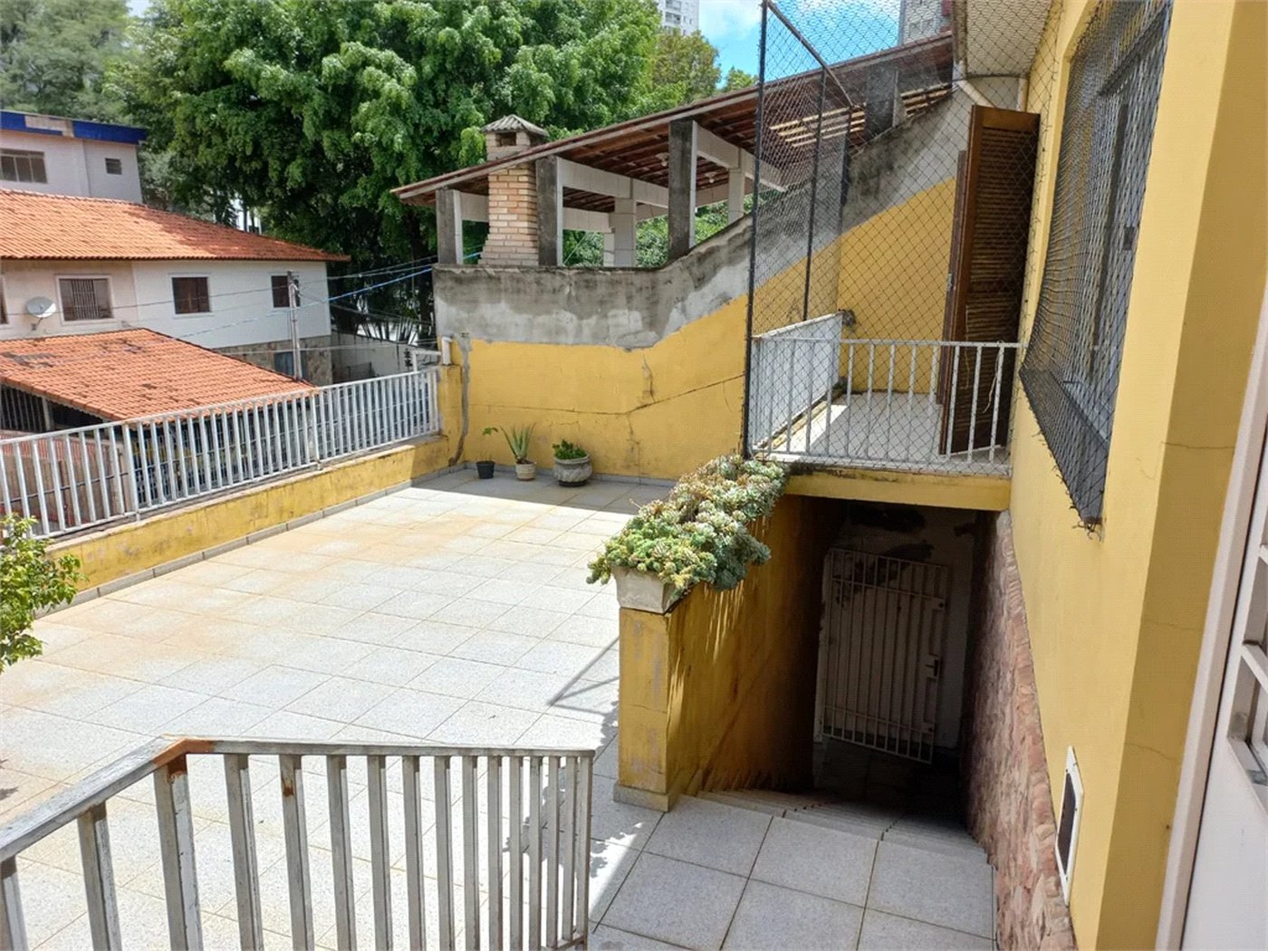 Sobrado à venda com 3 quartos, sendo 2 suítes, em Jaguaré, São Paulo, SP