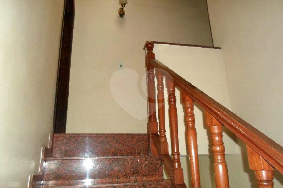 Sobrado à venda com 3 suítes em Vila Galvão, Guarulhos, SP