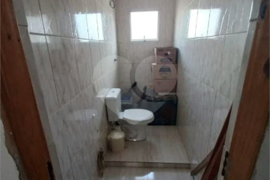Sobrado à venda com 3 quartos, sendo 2 suítes, em Tremembé, São Paulo, SP