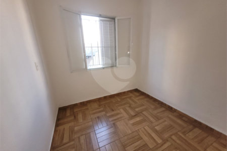 Casa à venda com 3 quartos em Parque da Lapa, São Paulo, SP