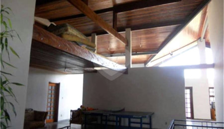 Casa à venda com 5 quartos, sendo 1 suíte,  no condomínio Chacaras do Lago, Vinhedo - SP