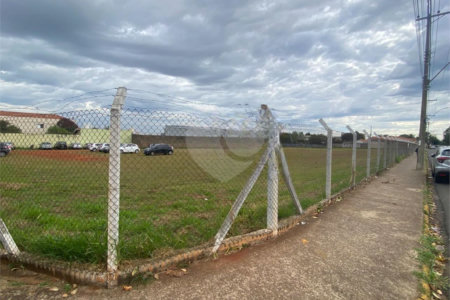 Terreno à venda em Vila Xavier (vila Xavier), Araraquara, SP